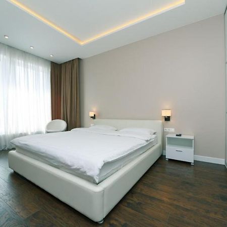 Квартира На Улице Деловая Kiev Extérieur photo