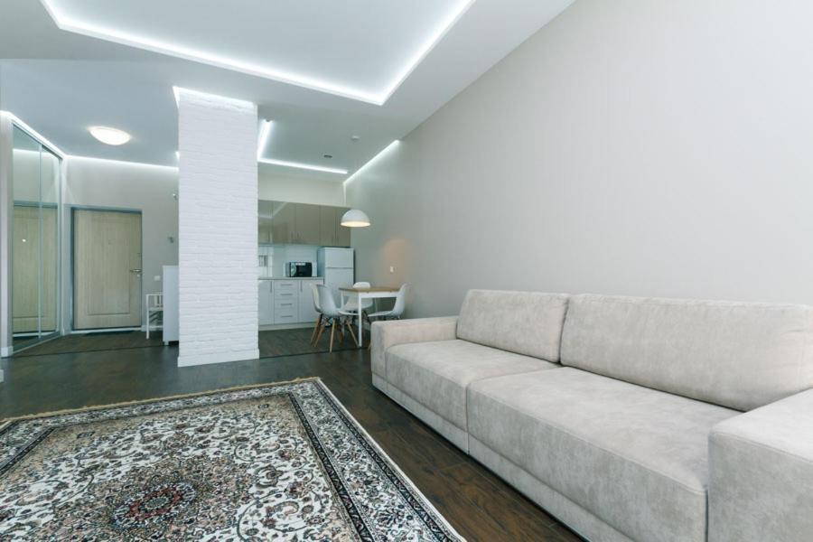 Квартира На Улице Деловая Kiev Extérieur photo