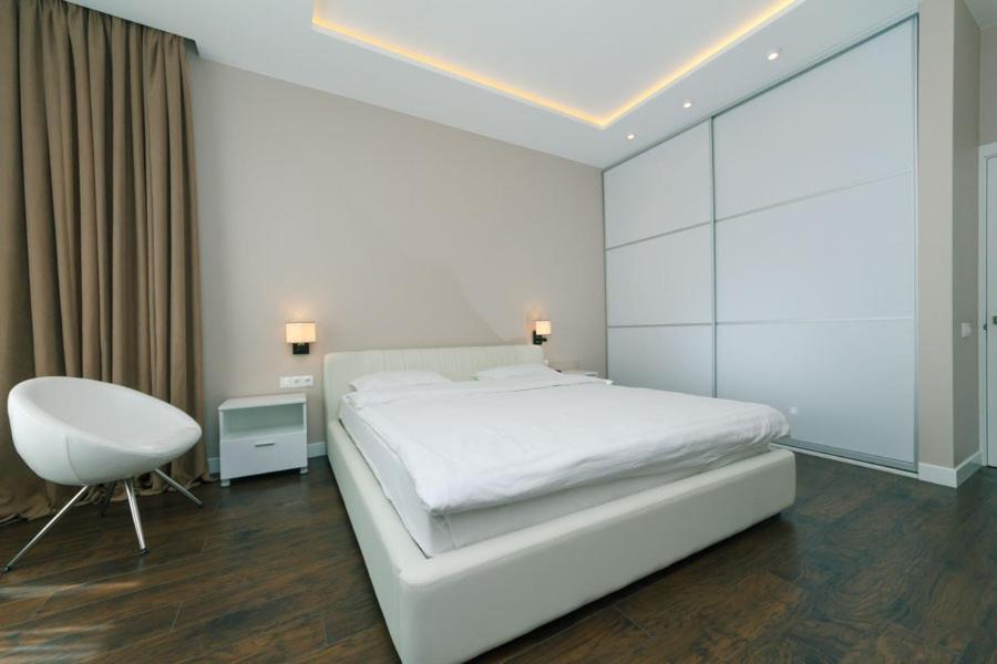 Квартира На Улице Деловая Kiev Extérieur photo
